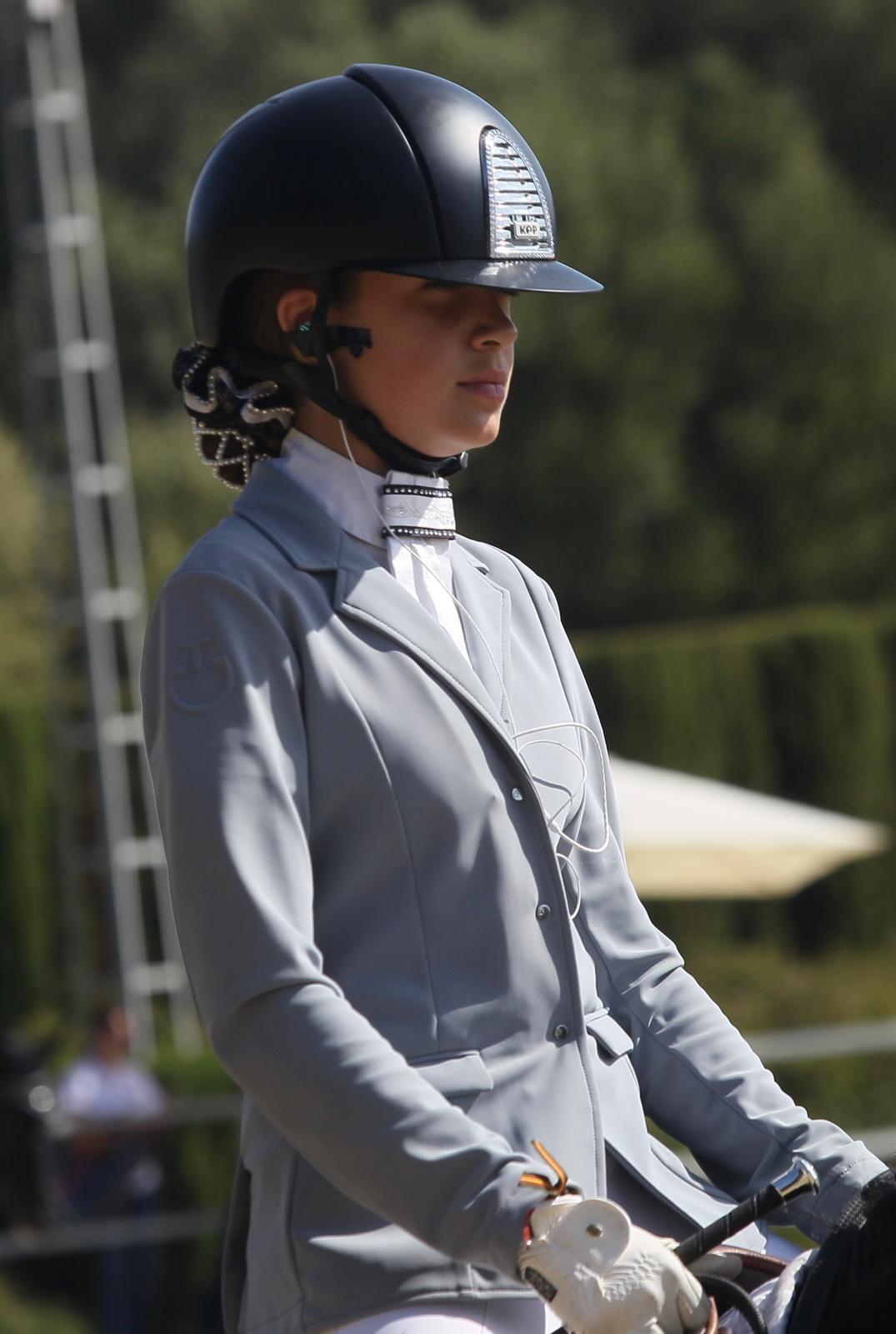 Ángela Hermoso de Mendoza Martínez entre los seleccionados del Grupo Internacional de Doma Clásica
